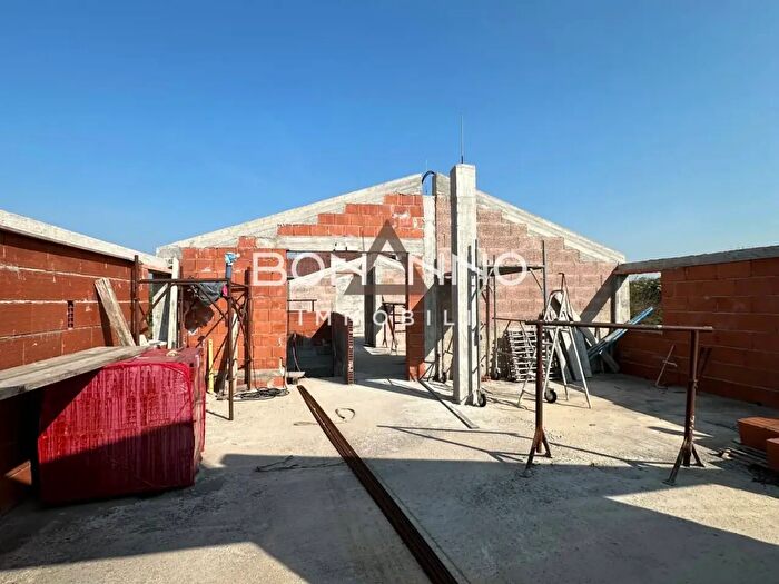 Casa con 10 locali in vendita in Via Molino di Ferro, Riese Pio X