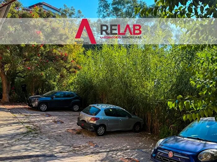 Appartamento monolocale in vendita in Via Gradoli, Roma