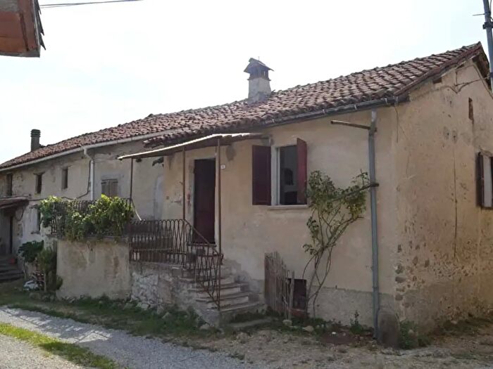 Casa quadrilocale in vendita in Chinelli, Cairo Montenotte