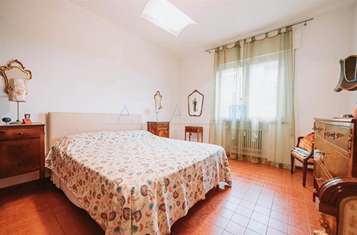 Appartamento con 7 locali in vendita in Treviso, Treviso