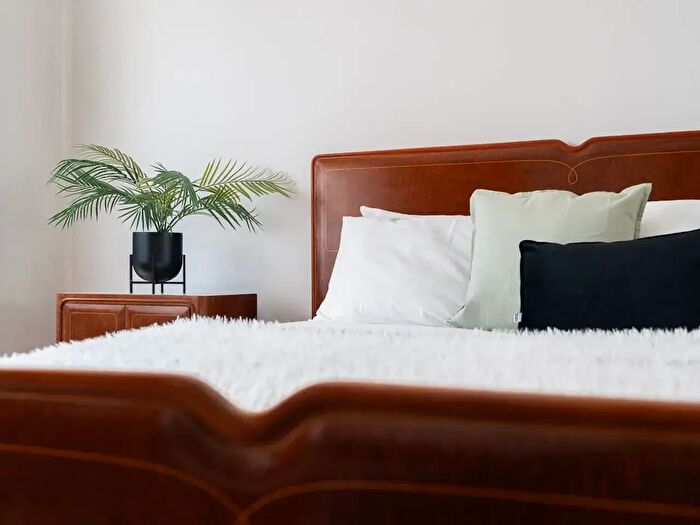 Appartamento con 5 locali in vendita in Piazza San Bovo, Voghera