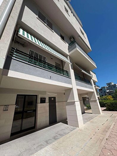 Appartamento quadrilocale in vendita in Canosa Di Puglia