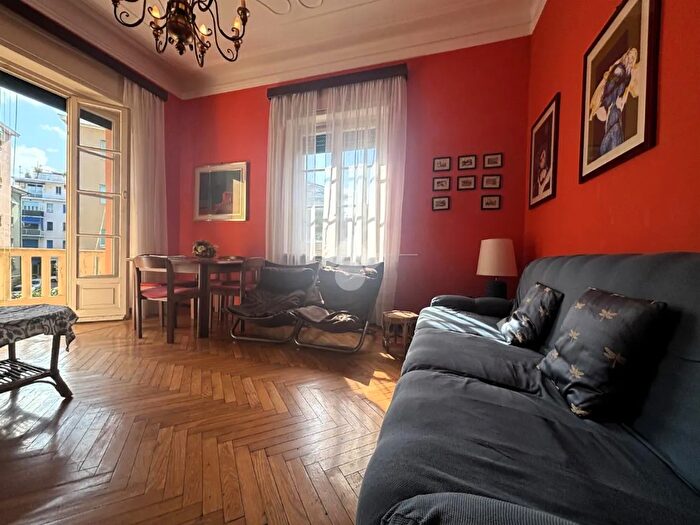 Appartamento con 5 locali in vendita in Via Costaguta, Rapallo