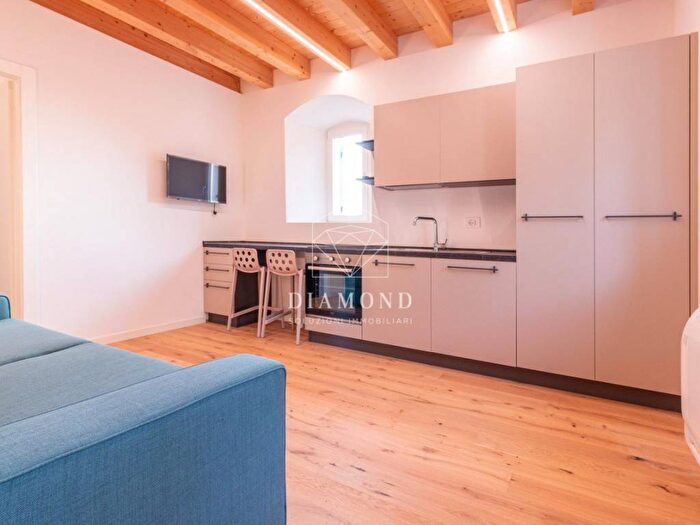Appartamento monolocale in affitto in Via Schiavonesca Vecchia, Volpago del Montello