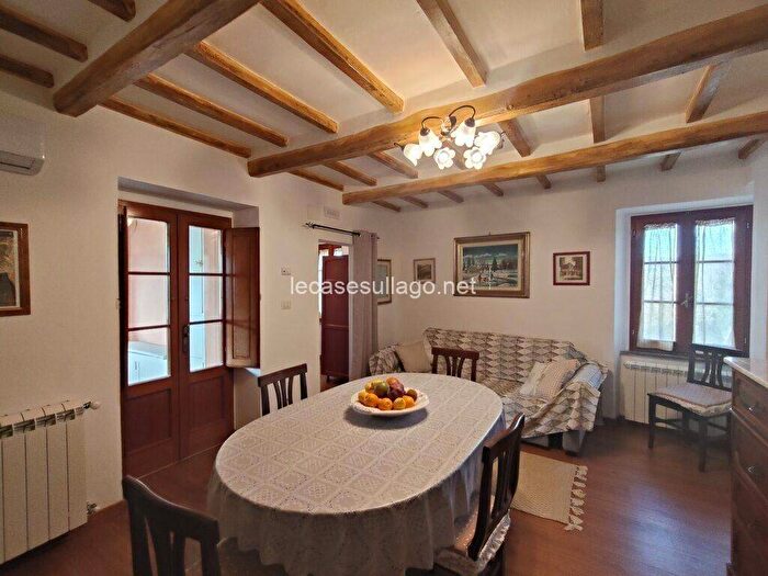 Appartamento con 5 locali in affitto in SP, Panicale