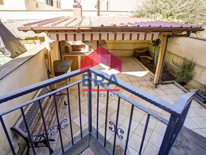 Case in Vendita e in Affitto - 3