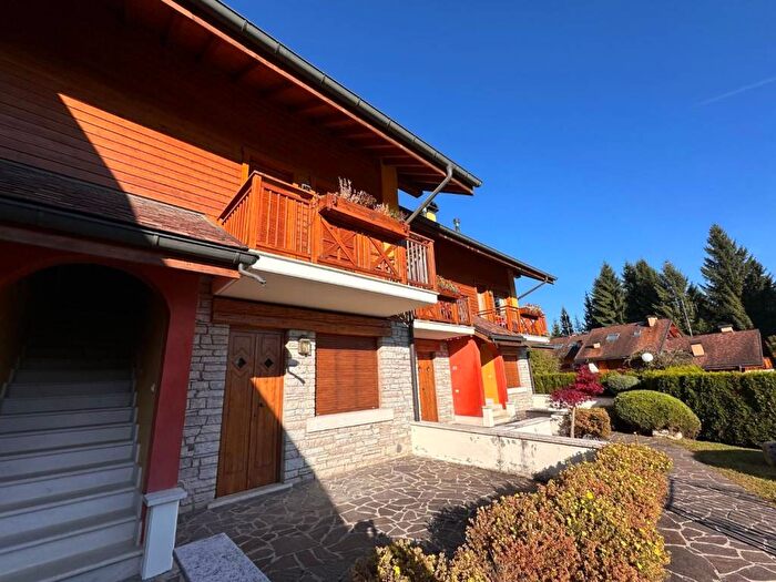 Appartamento trilocale in affitto in Via Monte Colombara, Centro, Gallio