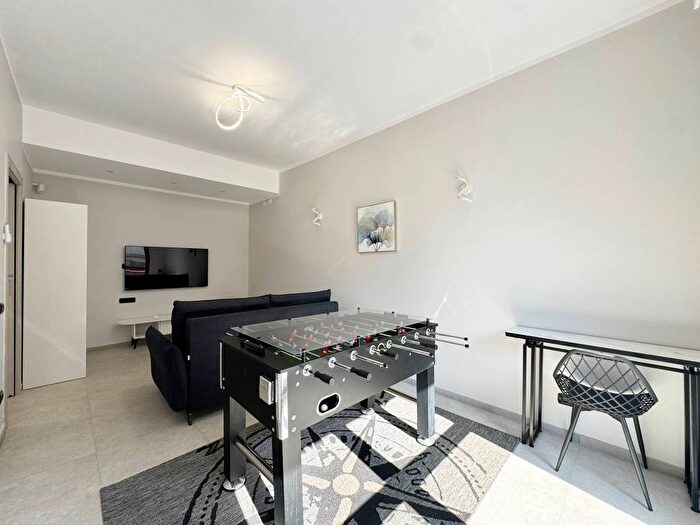 Appartamento quadrilocale in affitto in Via Neghelli, Fenarina Via Neghelli Collina di Ponente, Alassio