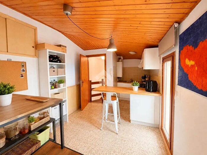 Casa bilocale in vendita in Viale della Repubblica, Correggio