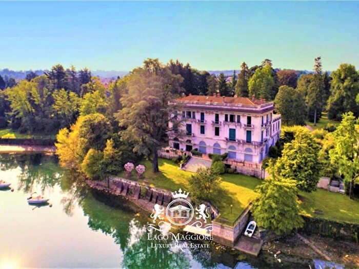 Appartamento bilocale in affitto in Via Maggio, Centro, Castelletto Sopra Ticino