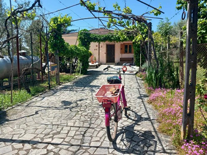 Casa trilocale in vendita in Strada San Pastore, Tivoli