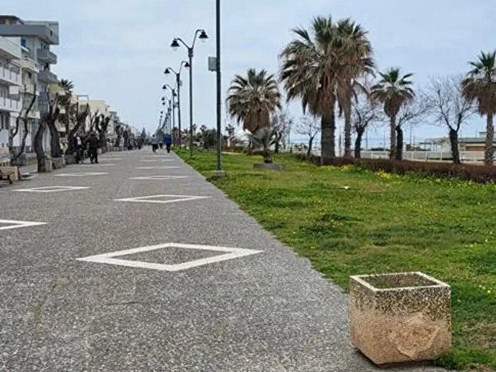 Casa bilocale in vendita in Via Scandurra, Venetico