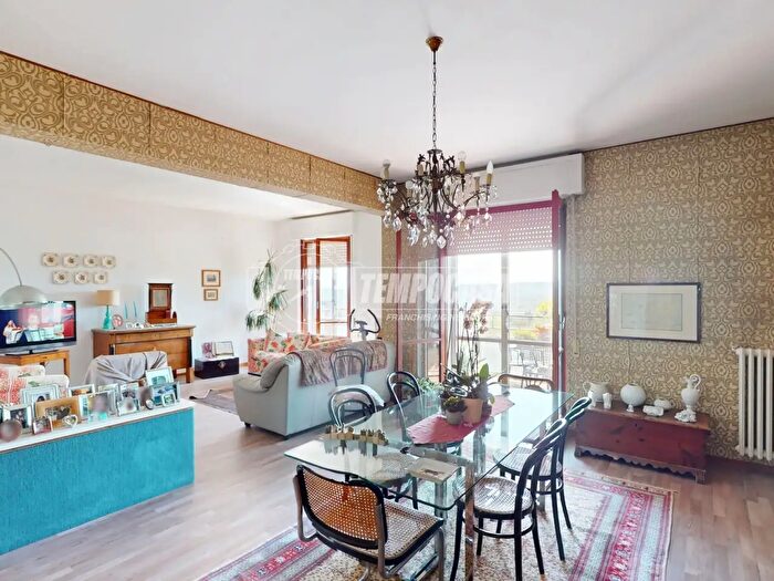 Appartamento quadrilocale in vendita in Viale della Carriera, Fermo