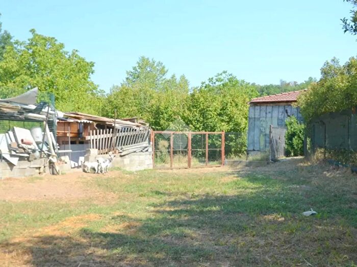 Casa quadrilocale in vendita in Frazione Crocetta, Castello Di Annone