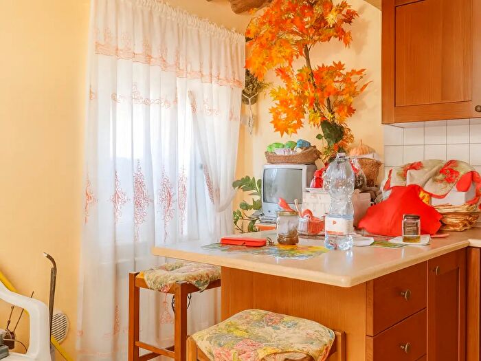 Appartamento trilocale in vendita in Calcinaia