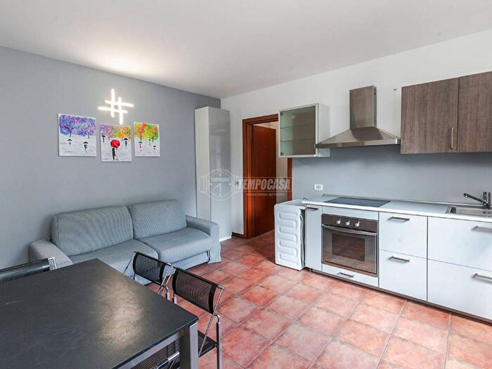 Appartamento bilocale in affitto in Via Piero della Francesca, Fiera Sempione City Life Portello, Milano