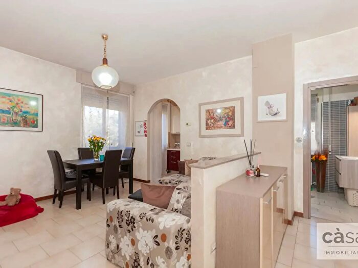 Appartamento bilocale in vendita in Via Isolabella, Varese