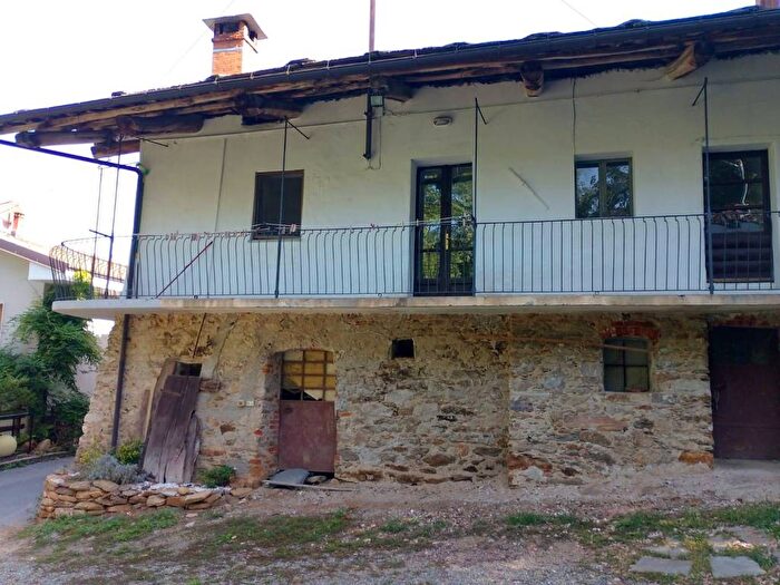 Appartamento bilocale in affitto in Via San Grato, Martiniana Po