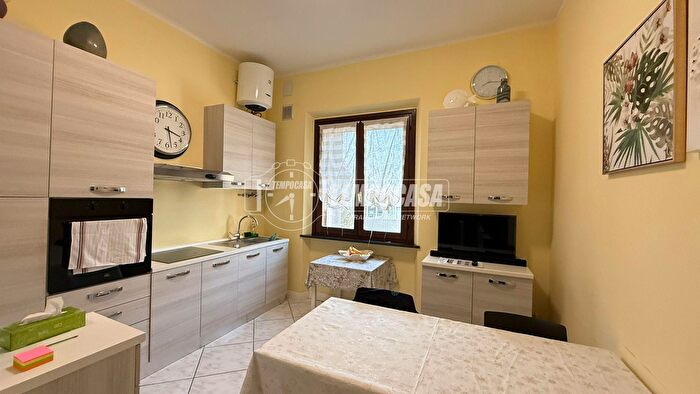 Appartamento trilocale in vendita in Via Cremona, Legnano