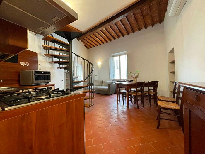 Appartamento bilocale in affitto in Via dei Fabbri, Piazza della Sala, Pistoia