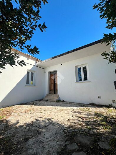 Casa quadrilocale in vendita in Via di Grotte Maria, Frascati