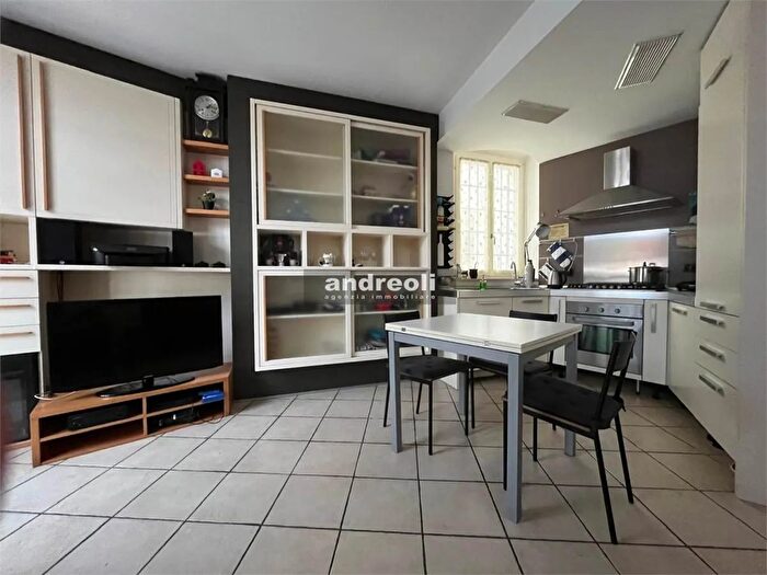 Appartamento trilocale in vendita in Jesi