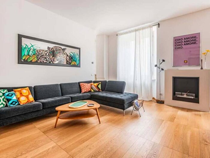 Appartamento bilocale in affitto in Via Lecco, Porta Venezia, Milano