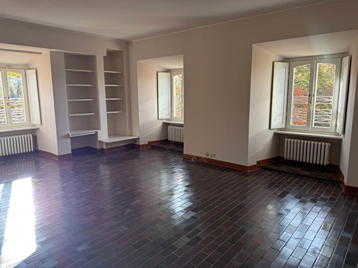 Appartamento con 13 locali in affitto in Strada Moncalieri, Moncalieri