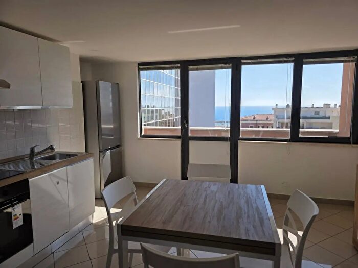 Appartamento trilocale in affitto in Via Bramante d, Civitavecchia