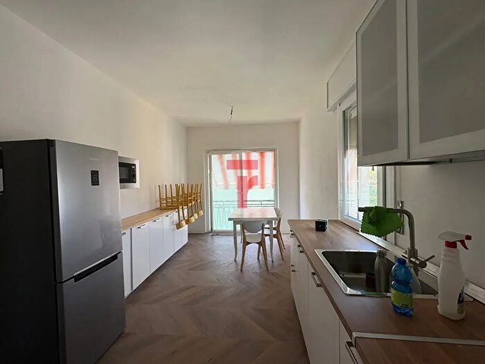 Appartamento con 6 locali in affitto in Via Pietro Selvatico, Padova