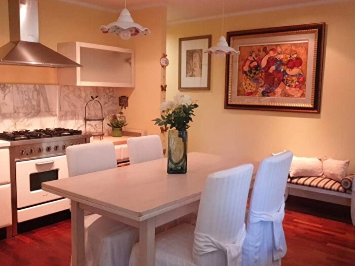 Appartamento quadrilocale in affitto in Via Borghetto, Borghetto Melara, Fosdinovo