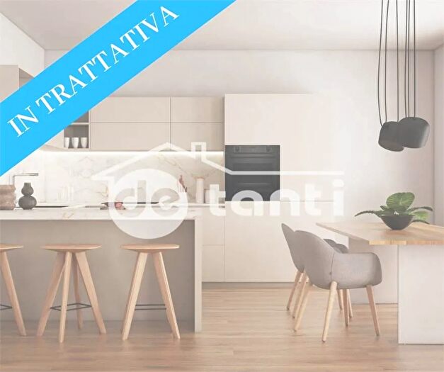 Appartamento con 5 locali in vendita in Via Giavere della Mera Chiavenna So, Mese