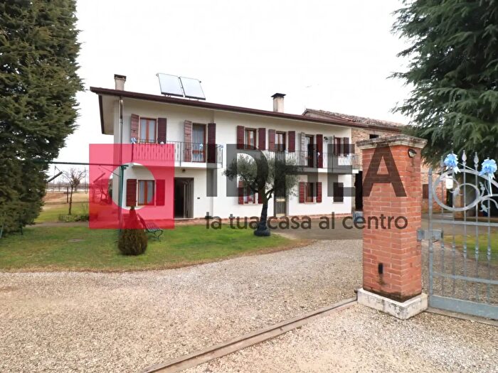 Casa con 5 locali in vendita in Via Sambugo, Ponzano Veneto