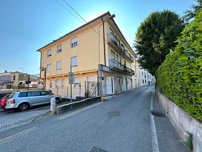 Appartamento trilocale in vendita in Cornedo Vicentino