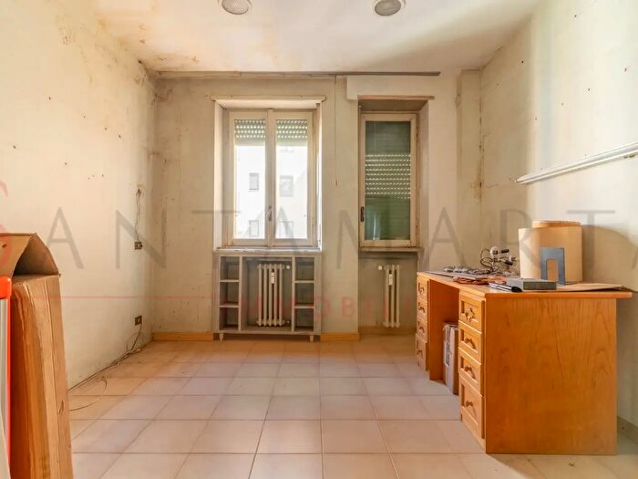 Case in Vendita e in Affitto - 3