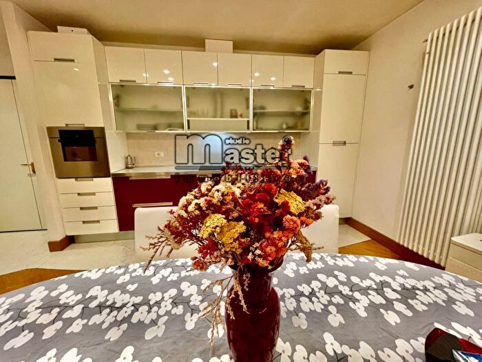 Appartamento bilocale in affitto in Piazzetta dei lombardi, Piazza dei Signori, Treviso