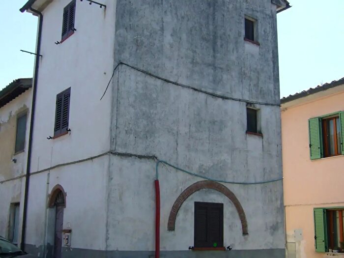 Casa trilocale in vendita in Buti