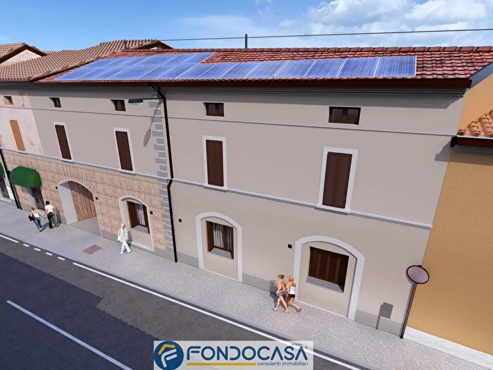 Case in Vendita e in Affitto - 3