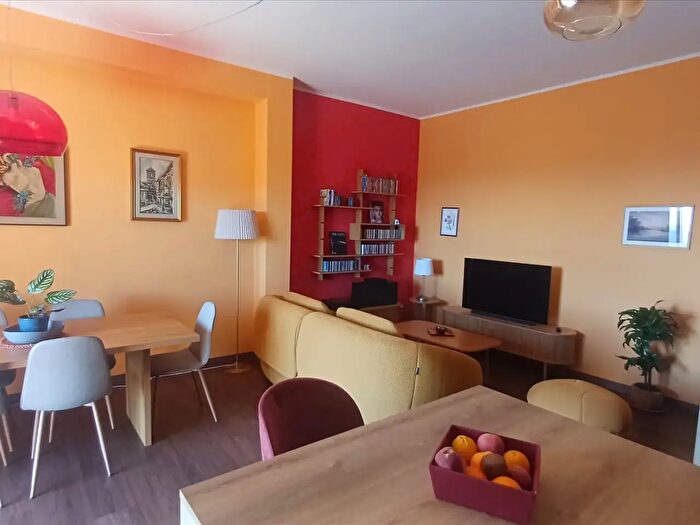 Appartamento quadrilocale in vendita in Via Colonna, Sinalunga