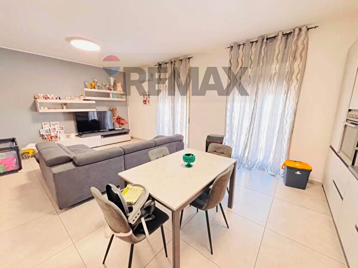 Appartamento quadrilocale in vendita in Via Monteforte, Siracusa
