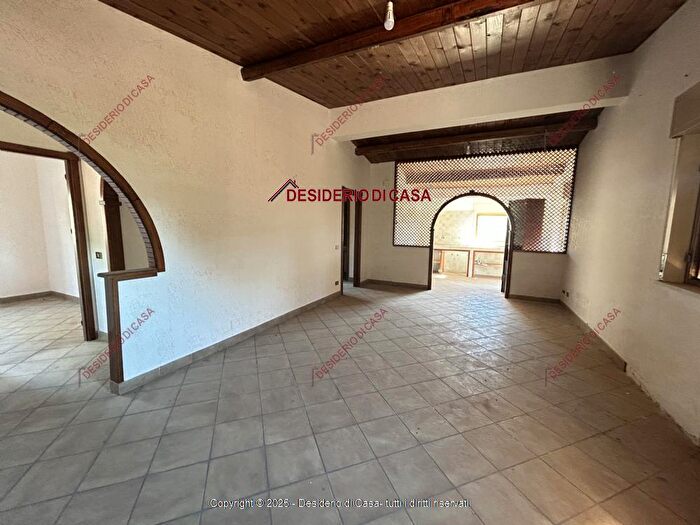 Casa con 8 locali in vendita in Bolognetta