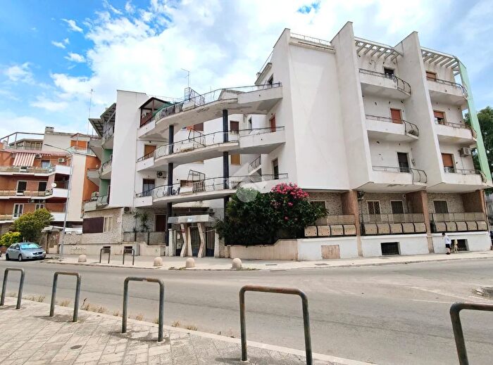 Appartamento trilocale in vendita in Via Vincenzo Capozzi, Foggia