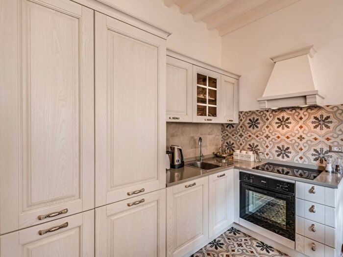 Appartamento con 5 locali in affitto in Via delle Forbici, Salviatino San Domenico, Firenze