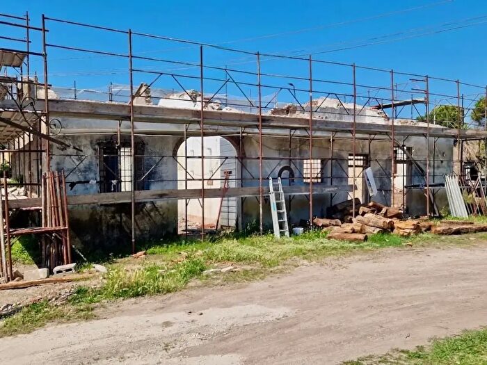 Casa con 6 locali in vendita in San Giuliano Terme
