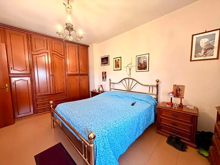 Appartamento quadrilocale in vendita in Piazzale Sondrio, Lecce
