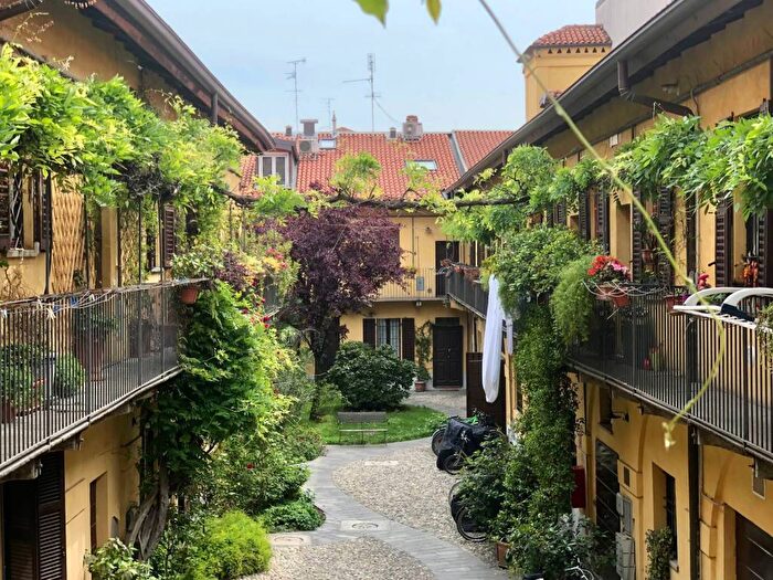 Appartamento bilocale in affitto in Via Cardinale Ascanio Sforza, Ascanio Sforza, Milano