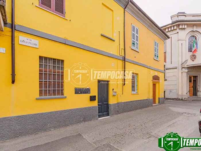 Appartamento bilocale in vendita in Via Carlo Pezzani, Voghera