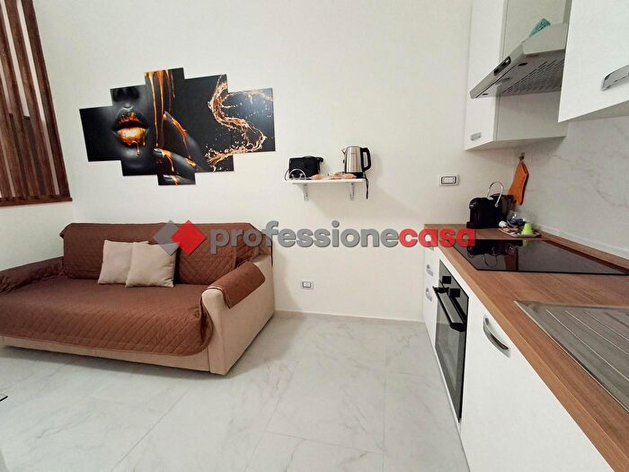 Appartamento bilocale in vendita in Via Garibaldi, Catania