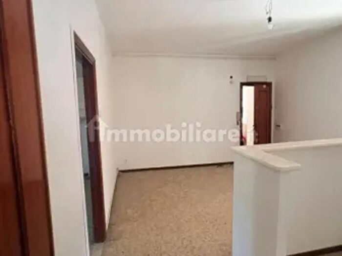 Appartamento trilocale in vendita in Via Roma, Roncadelle