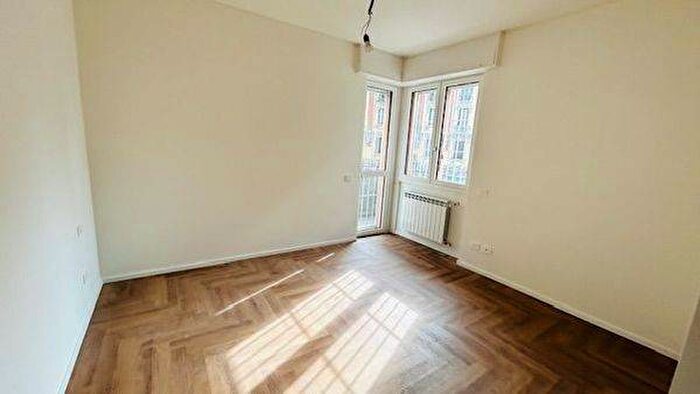 Appartamento quadrilocale in affitto in Via Achille Maiocchi, Morgagni, Milano